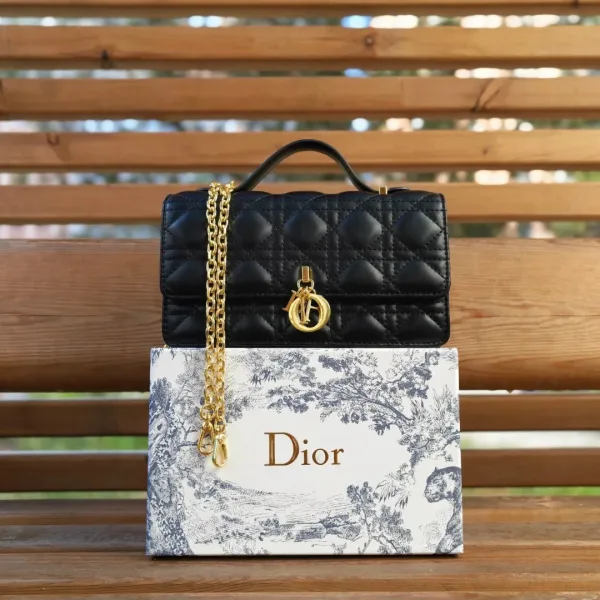 Сумка DIOR, кожа — фото 6