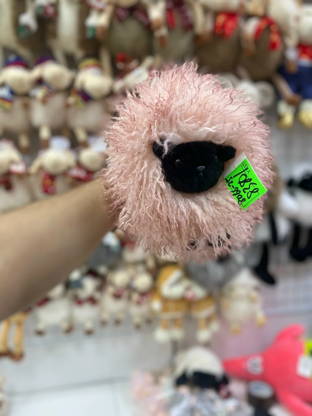 Мягкая игрушка пушистая барашка — фото 3