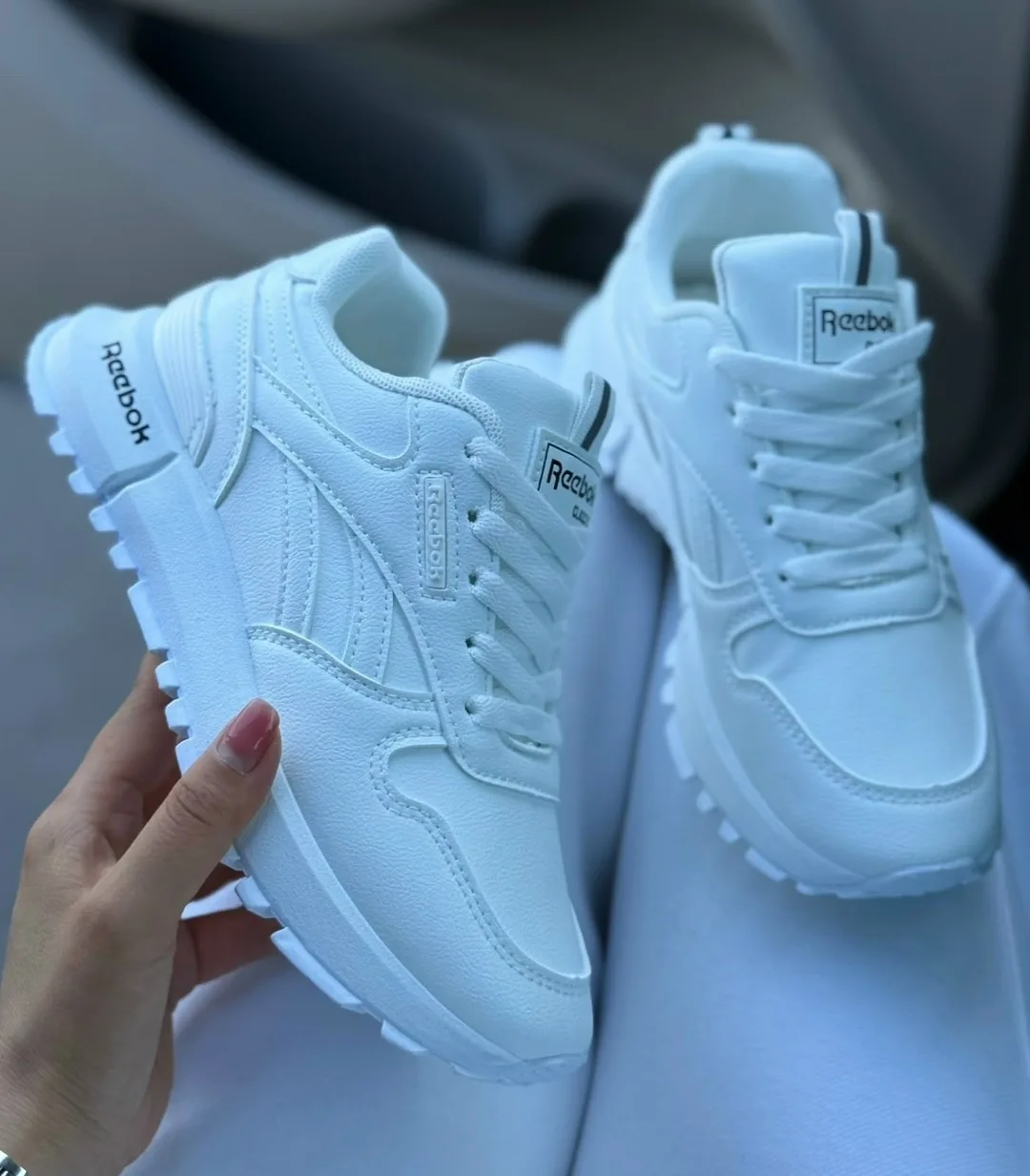 Reebok Кроссовки — фото 1