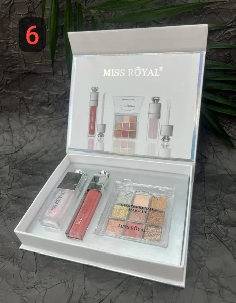 Набор макияжа Miss Royal — фото 6