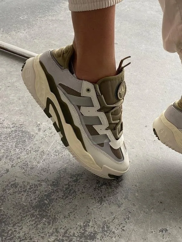 Кроссовки женские Кроссы AdiDas, сетка — фото 8