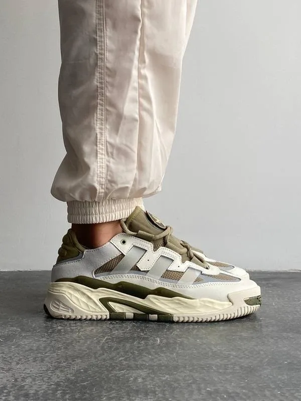Кроссовки женские Кроссы AdiDas, сетка — фото 11