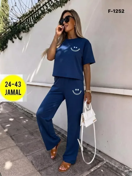 Костюм прямого фасона из ткани лайт — фото 7