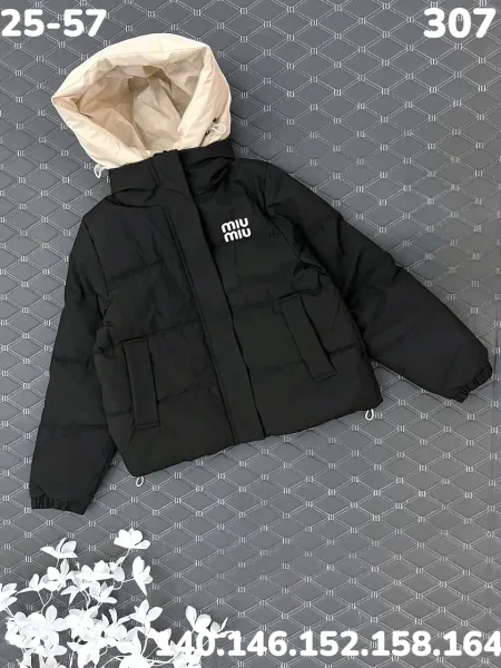 Демисезонная мембранная куртка для девочки с утеплителем холлофан — фото 3