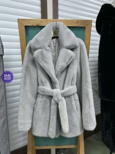 Шуба из натурального меха — фото 1