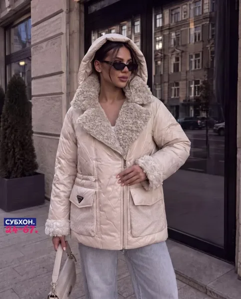 Куртка из качественного материала — фото 1