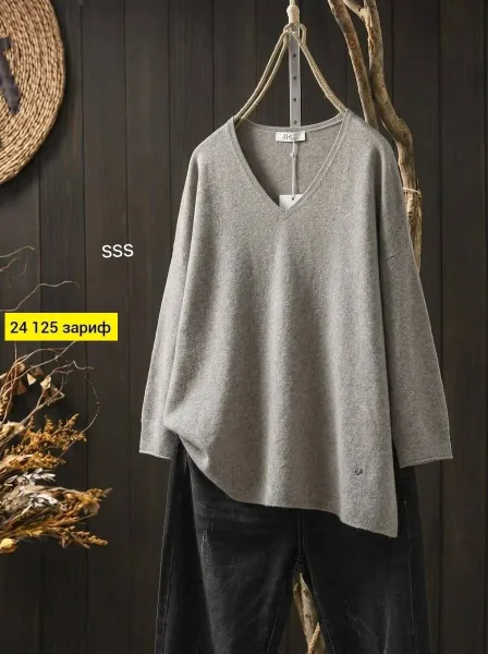 Свитер из очень мягкой кашемирной ткани — фото 6