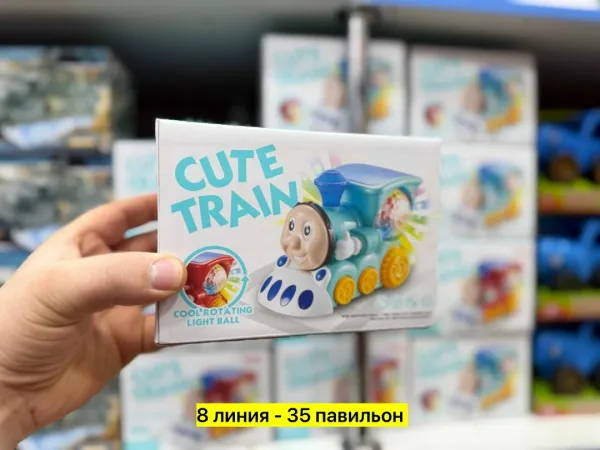 Игрушечный паровоз на батарейках из пластика — фото 8