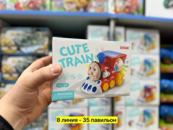 Игрушечный паровоз на батарейках из пластика — фото 9