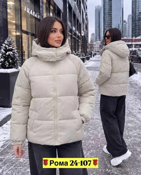 Демисезонная курка из качественного материала, подходит для повседневной носки — фото 1