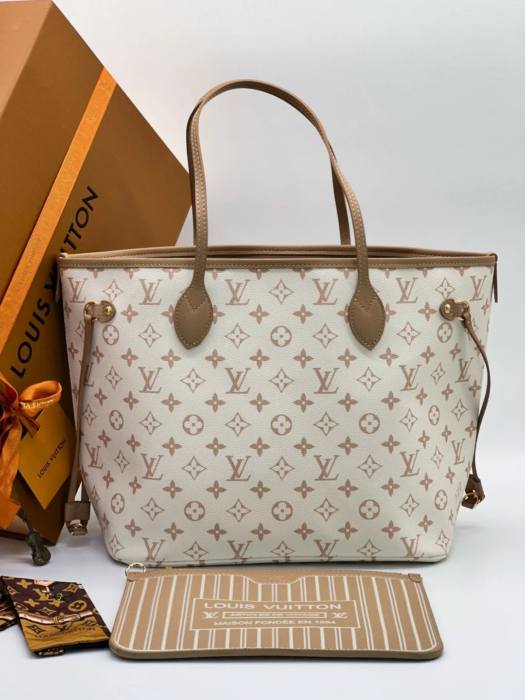 LOUISVUITTON, сумка из канвы и натуральной кожи — фото 3