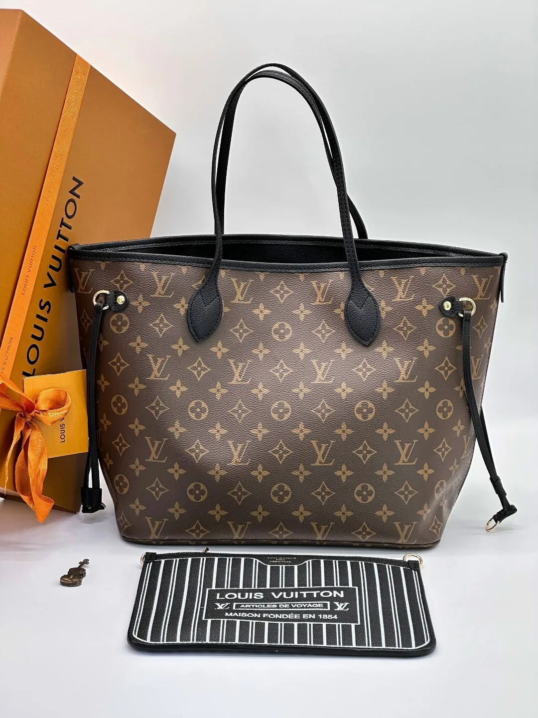 LOUISVUITTON, сумка из канвы и натуральной кожи — фото 5