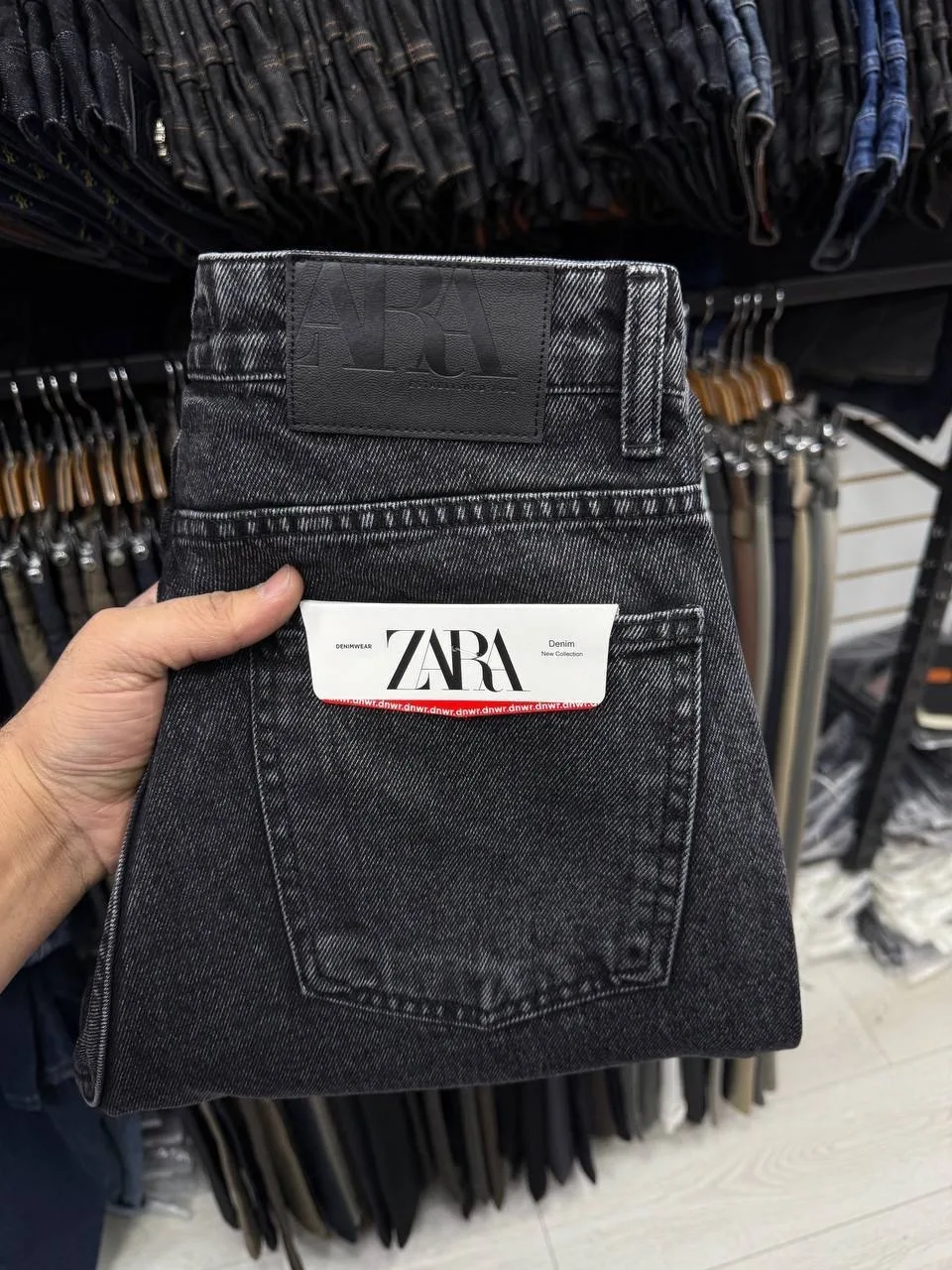 Джинсы-бананы ZARA — фото 2