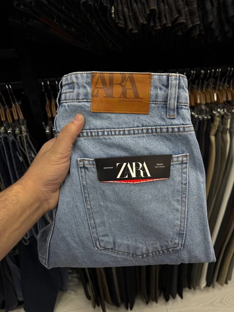 Джинсы-бананы ZARA — фото 9