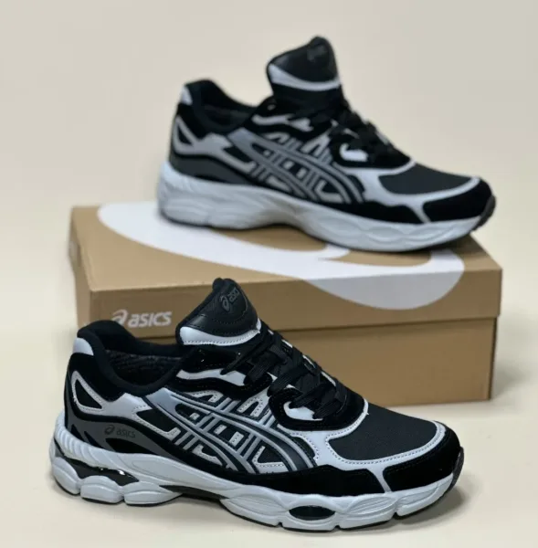 Демисезонные и зимние кроссовки Asics с термоизоляцией обеспечивают комфорт и защиту при температуре до -21 °C — фото 3