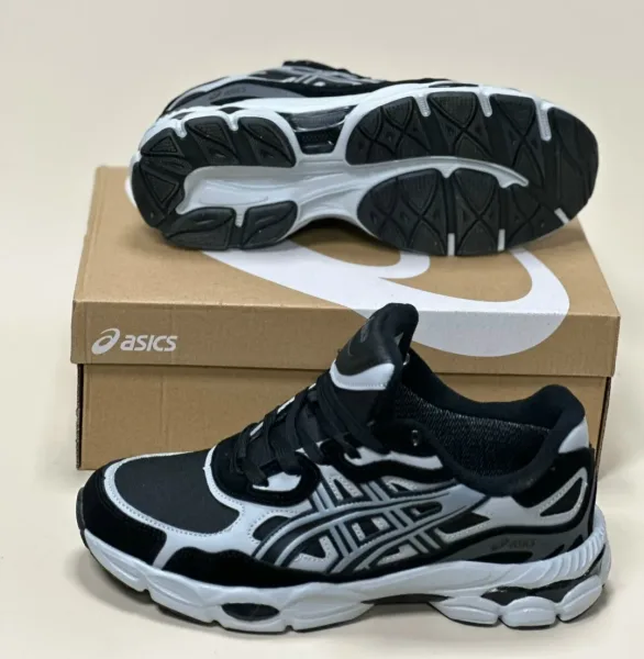 Демисезонные и зимние кроссовки Asics с термоизоляцией обеспечивают комфорт и защиту при температуре до -21 °C — фото 3