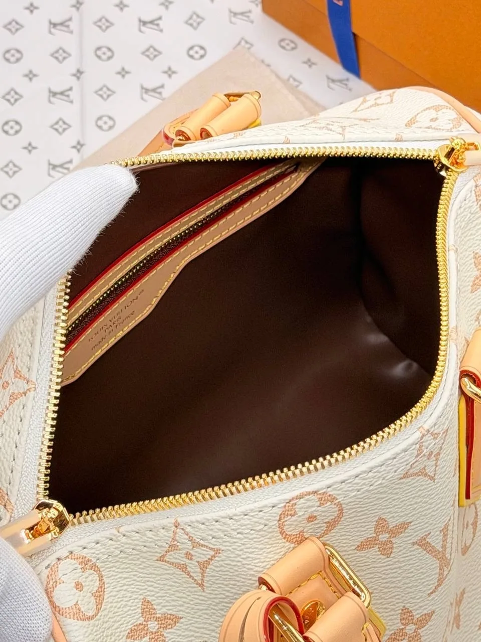 Сумка Louis Vuitton Speedy Bandoulière 25, кожа канва — фото 9