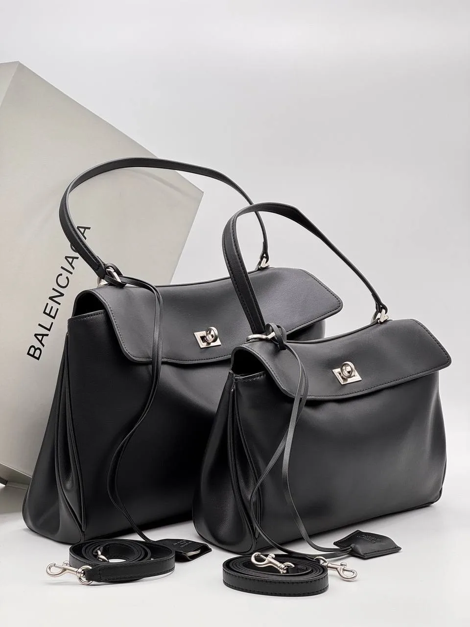 Balenciaga сумка из натуральной кожи — фото 3