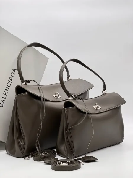 Balenciaga сумка из натуральной кожи — фото 6