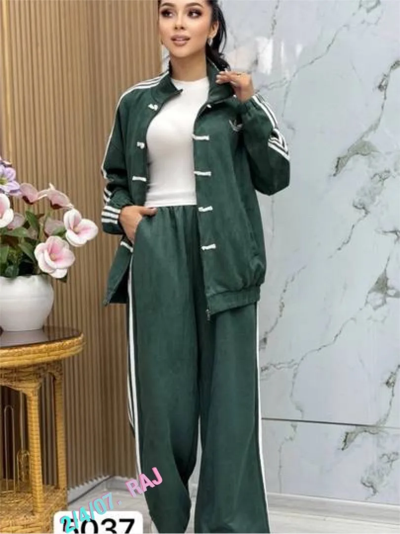 Костюм Adidas из ткани трёхнитка с вышивкой логотипа — фото 12