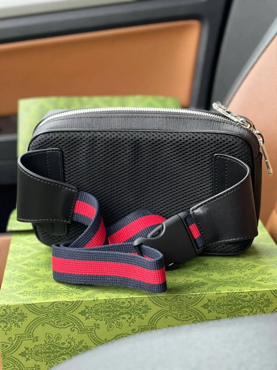 Сумка через плечо Gucci GG — фото 10