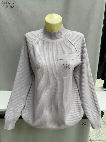 Женский свитер из смесового материала с содержанием хлопка — фото 1