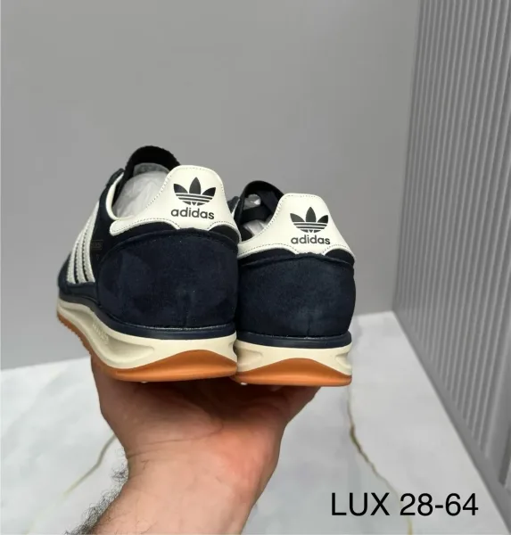 Кроссовки Adidas мужские натуральная замша — фото 6