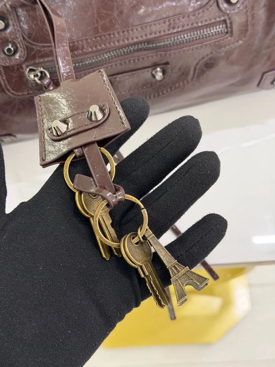 Сумка BALENCIAGA из экокожи люкс — фото 8