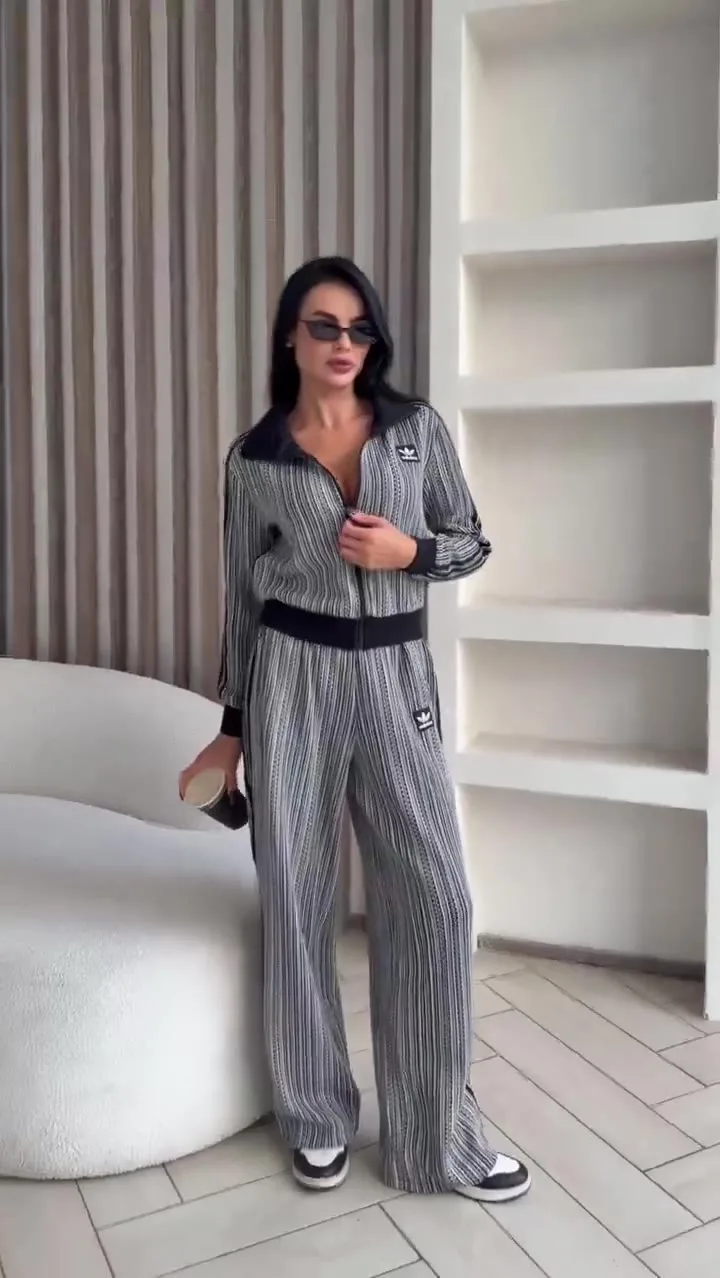 Костюм-двойка Adidas хлопок, полиэстер — видео
