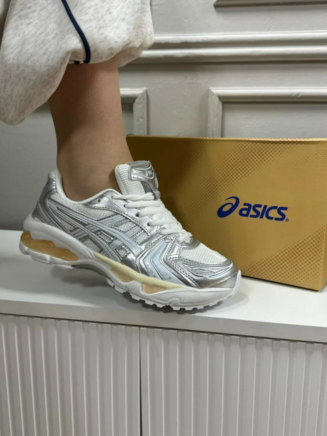 Кроссовки кожаные — фото 3