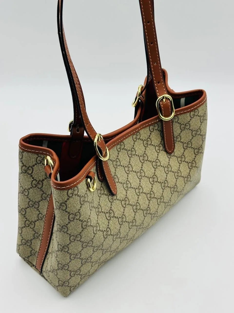 Gucci Сумка выполнена из натуральной канве и кожи — фото 10