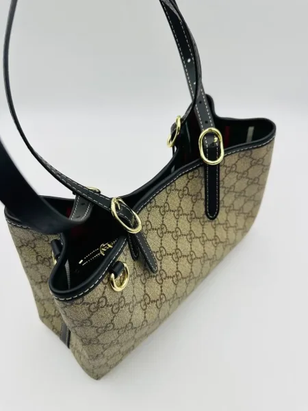 Gucci Сумка выполнена из натуральной канве и кожи — фото 12