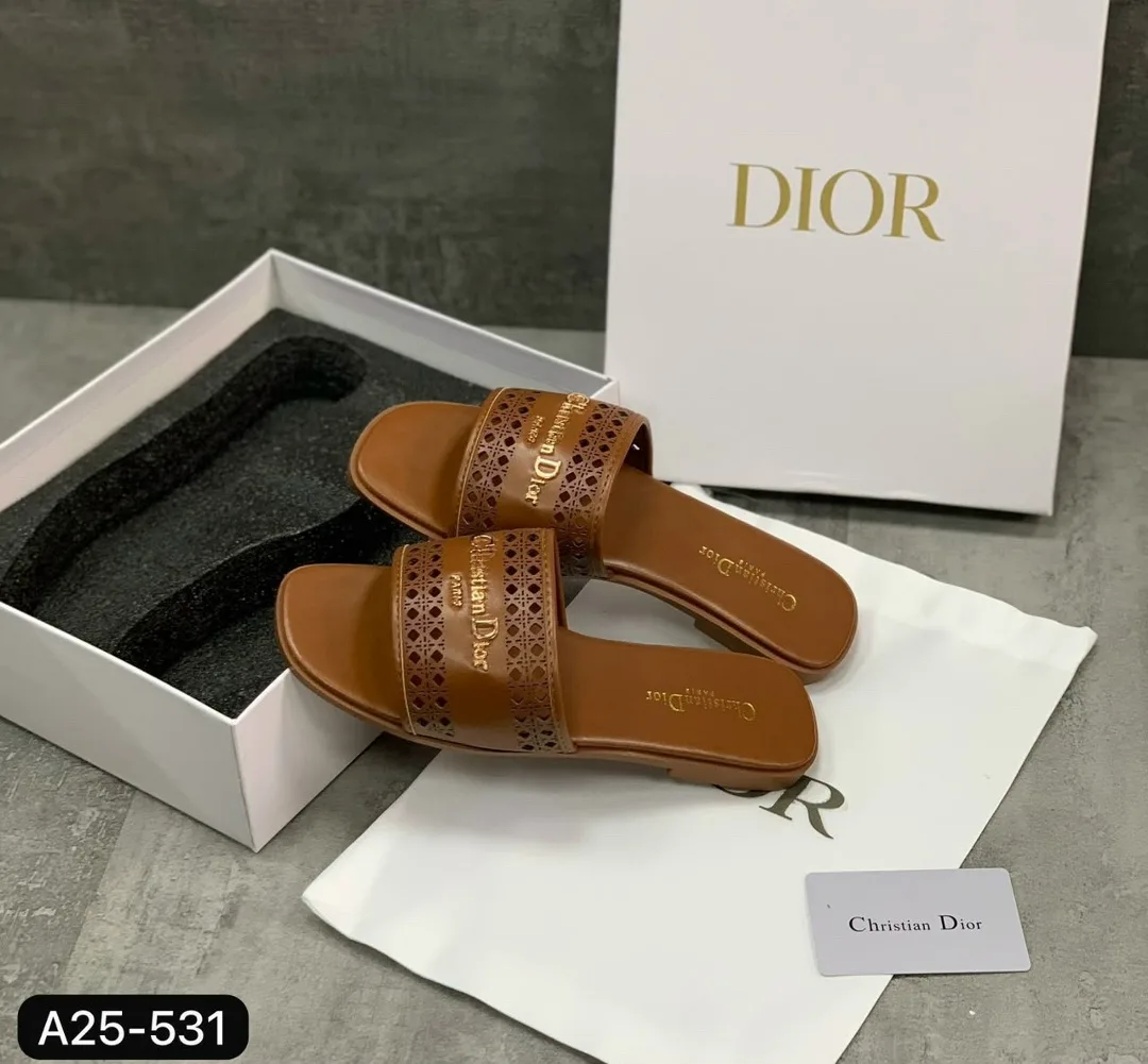 Туфли DIOR из натуральной кожи — фото 6
