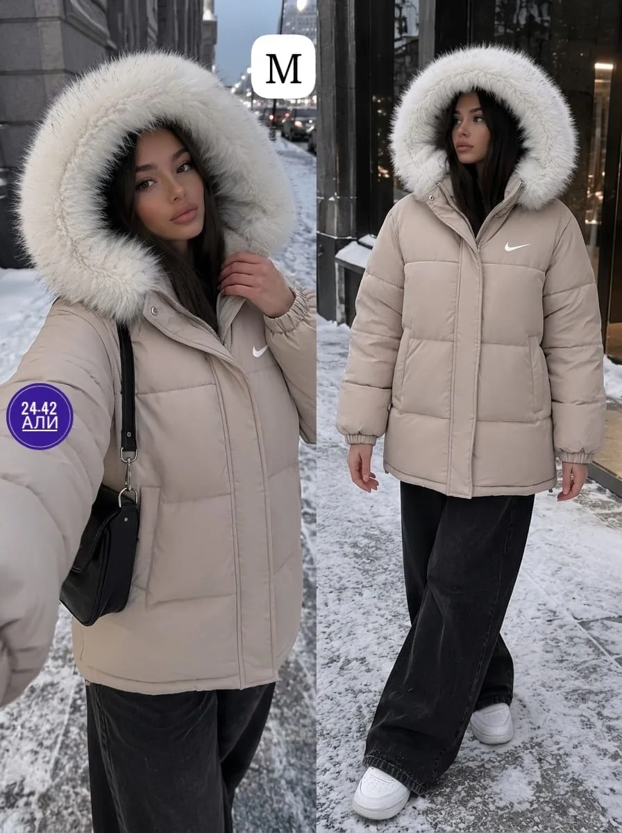 Тёплая двухсторонняя куртка с меховым воротником — фото 3