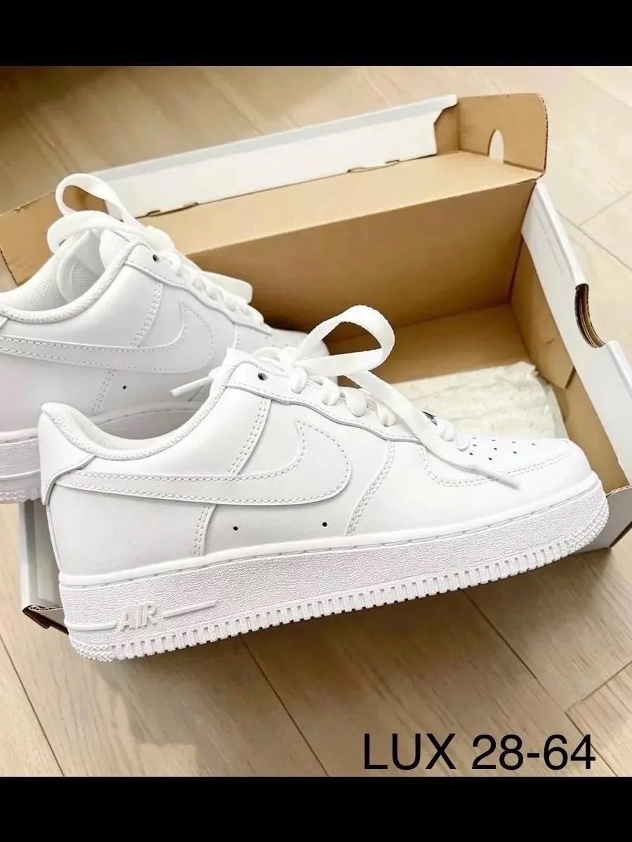 Кроссовки женские Nike Air Force — фото 6