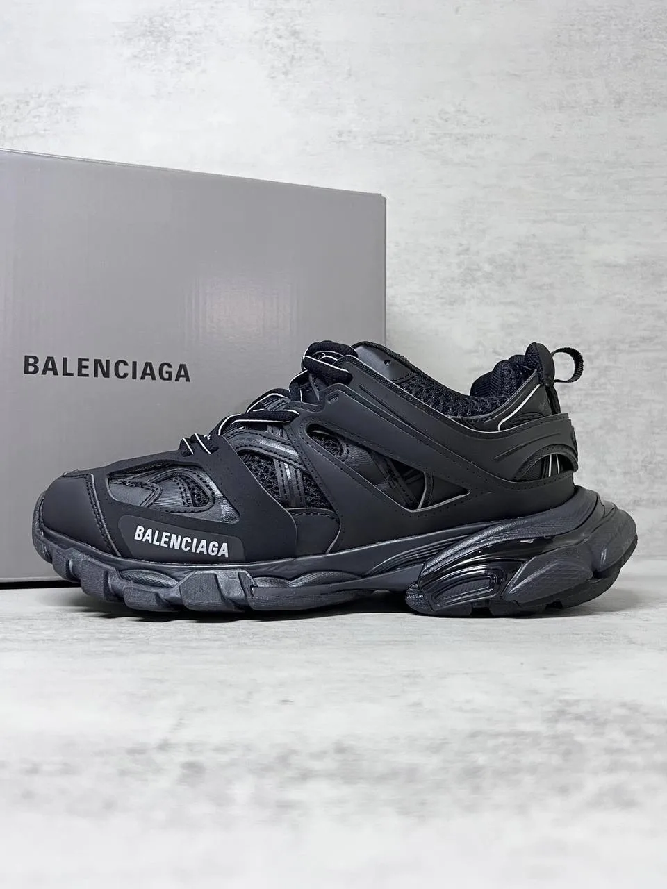 Кроссовки Balenciaga Track в чёрном — фото 6