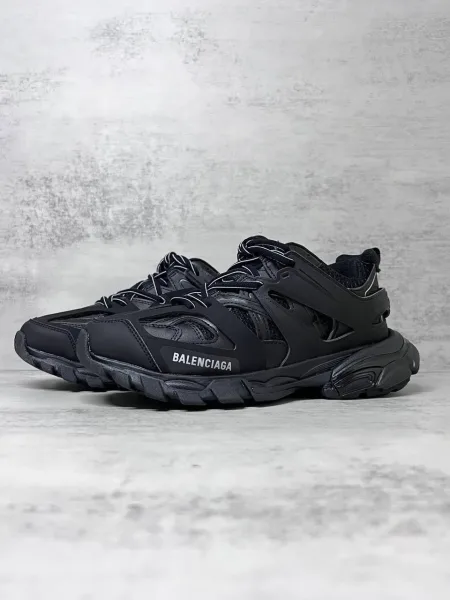Кроссовки Balenciaga Track в чёрном — фото 19