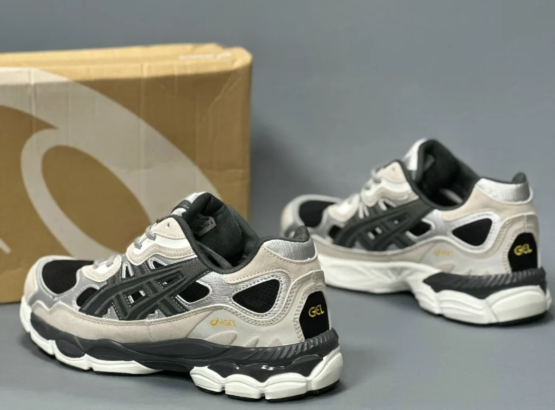 Мужские кроссовки ASICS термо — фото 1