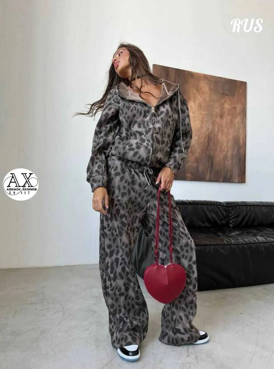 Спортивный костюм-двойка из турецкой плотной варёнки — фото 6