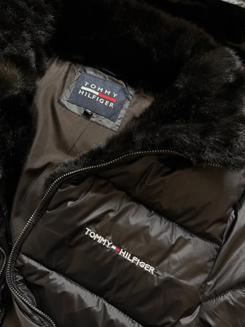 Куртка Tommy Hilfiger стиль и тепло до — фото 8