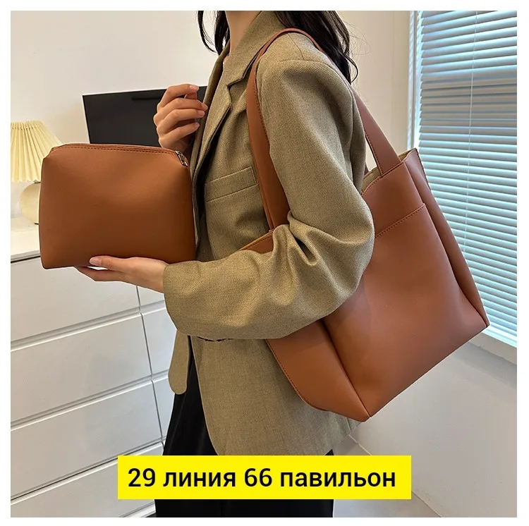 Сумка из искусственной кожи — фото 1