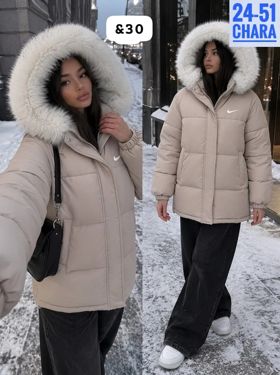 Тёплая двухсторонняя куртка с меховым воротником — фото 3