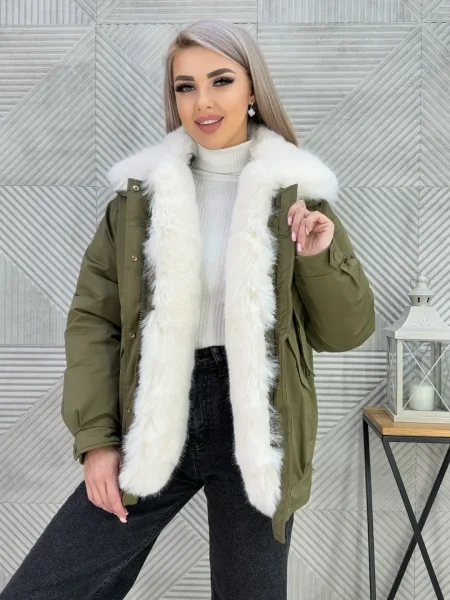 Парка из холлофайбера с отстегивающимся меховым воротником — фото 1