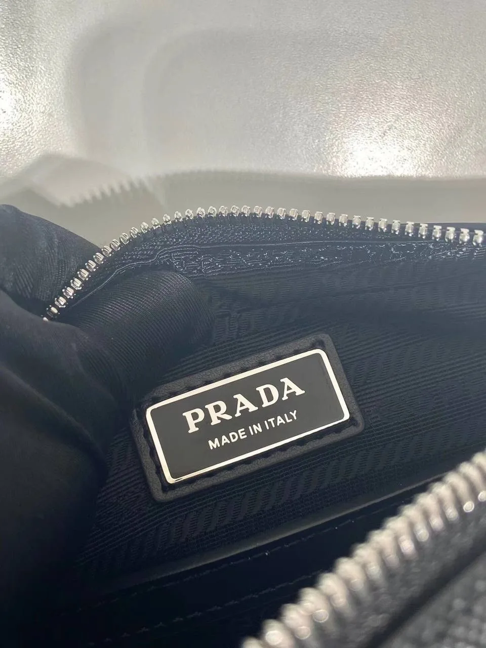 Сумка Prada Saffiano Cross-body — фото 3