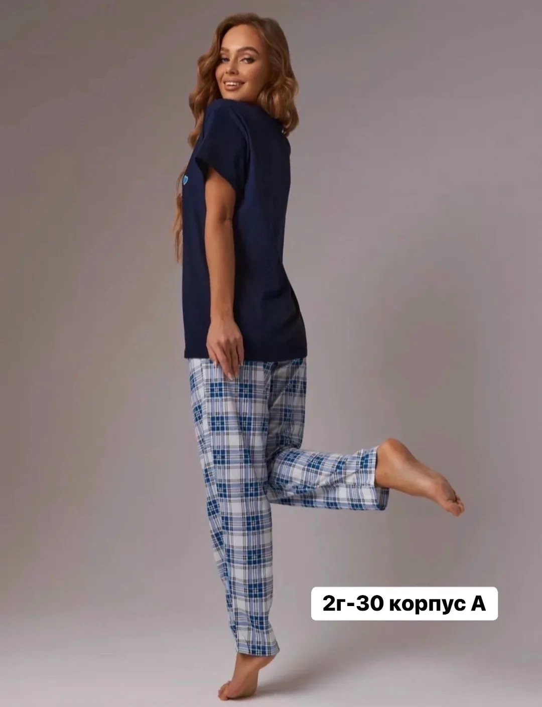 Пижама брюки и футболка — фото 3