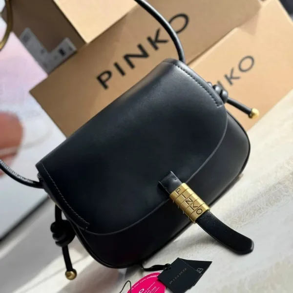 Сумка PINKO из натуральной кожи Розовый — фото 14