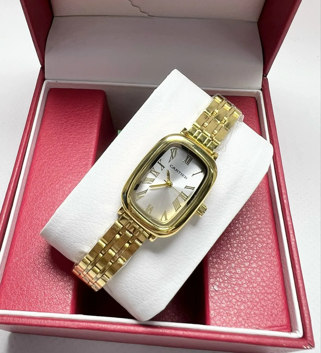 Часы женские CARTIER — фото 3