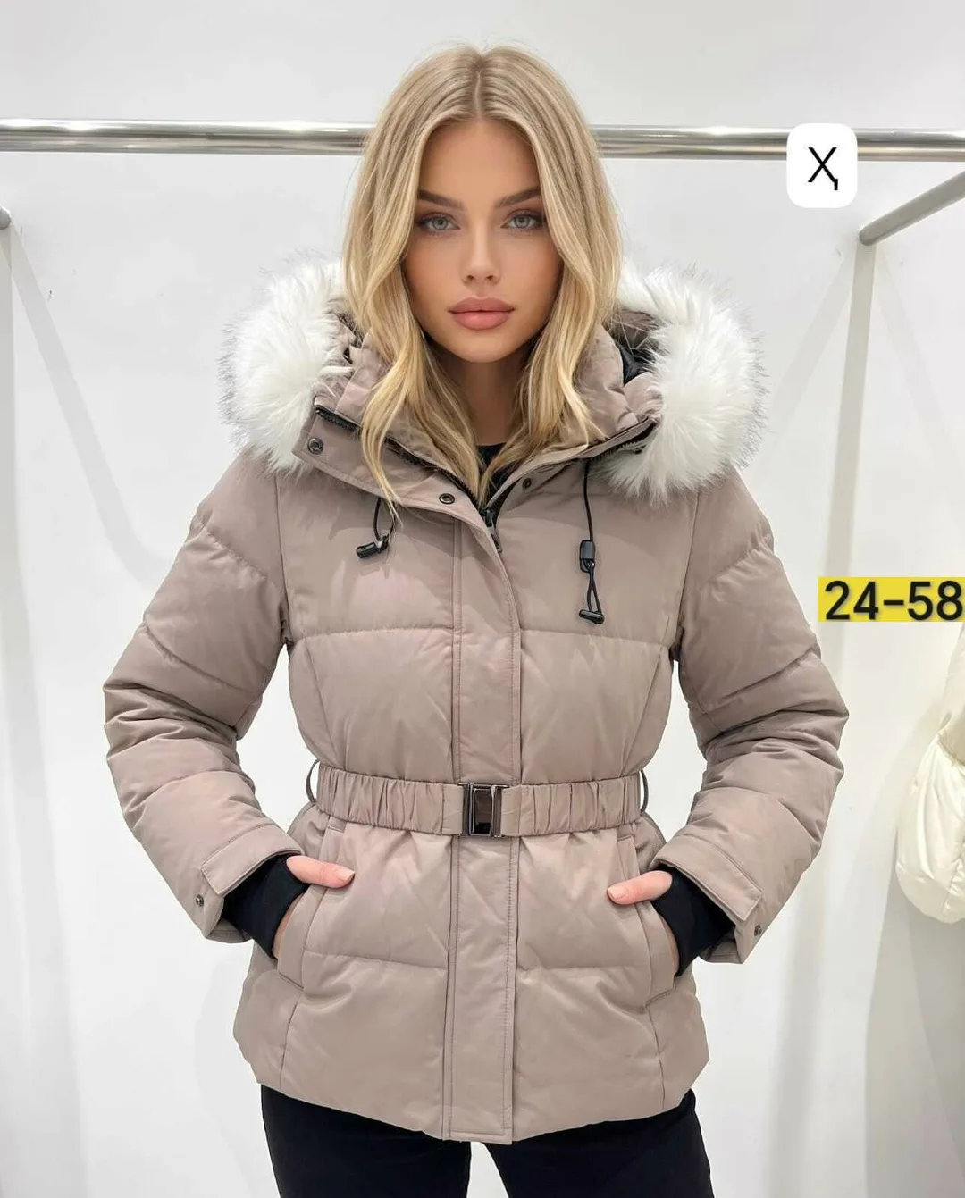 Зимняя куртка из холлофайбера — фото 7