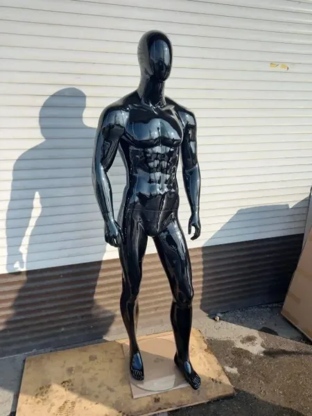 Мужской манекен — фото 3