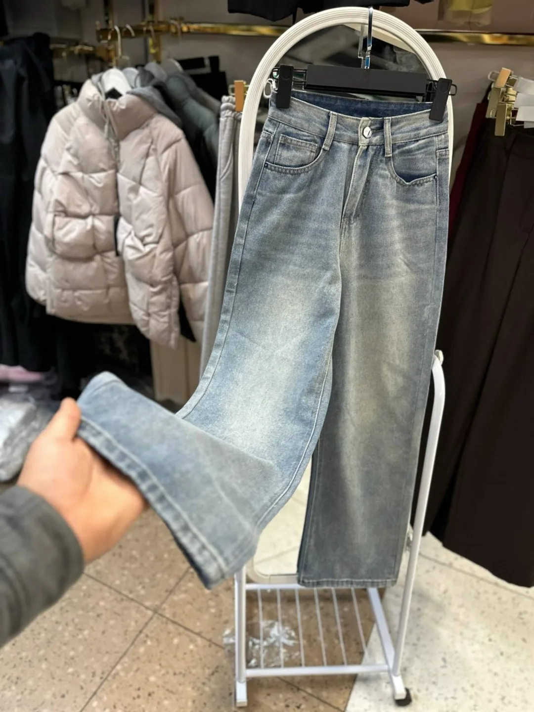 Джинсы из натурального хлопка — фото 8